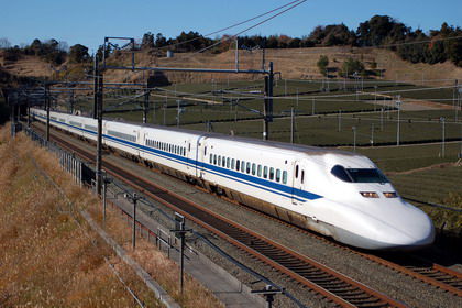Ce se întâmplă cu trenurile de mare viteză din Japonia în timpul cutremurului