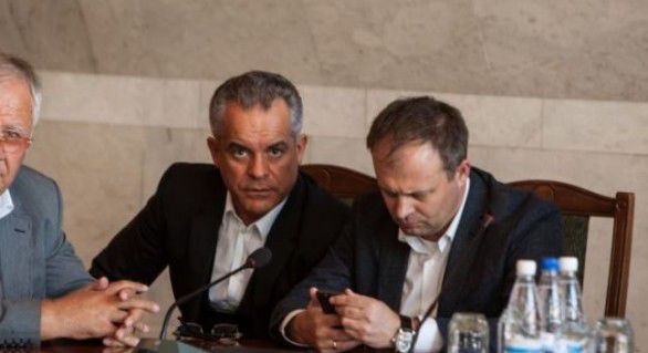 În ultimele două zile doi dintre fruntașii „Partidului Democrat”, şi-au manifestat siguranța că structura lor va accede și în viitorul Parlament, chiar dacă vor avea loc anul acesta alegeri anticipate.