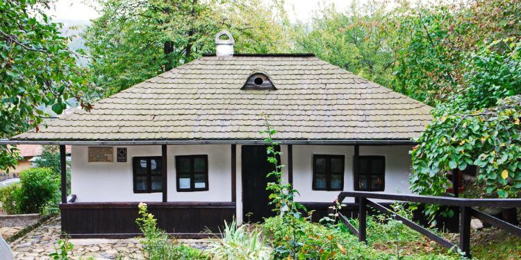 Хижина Иона Крянгэ будет отреставрирована.