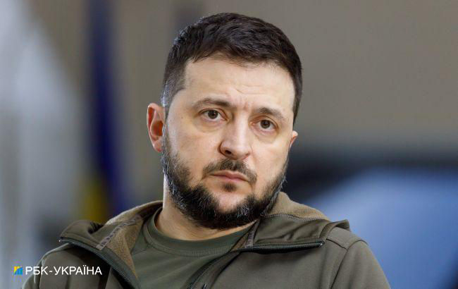 Зеленский: Окружение Путина, которое угрожает ядерной войной, - щенки.