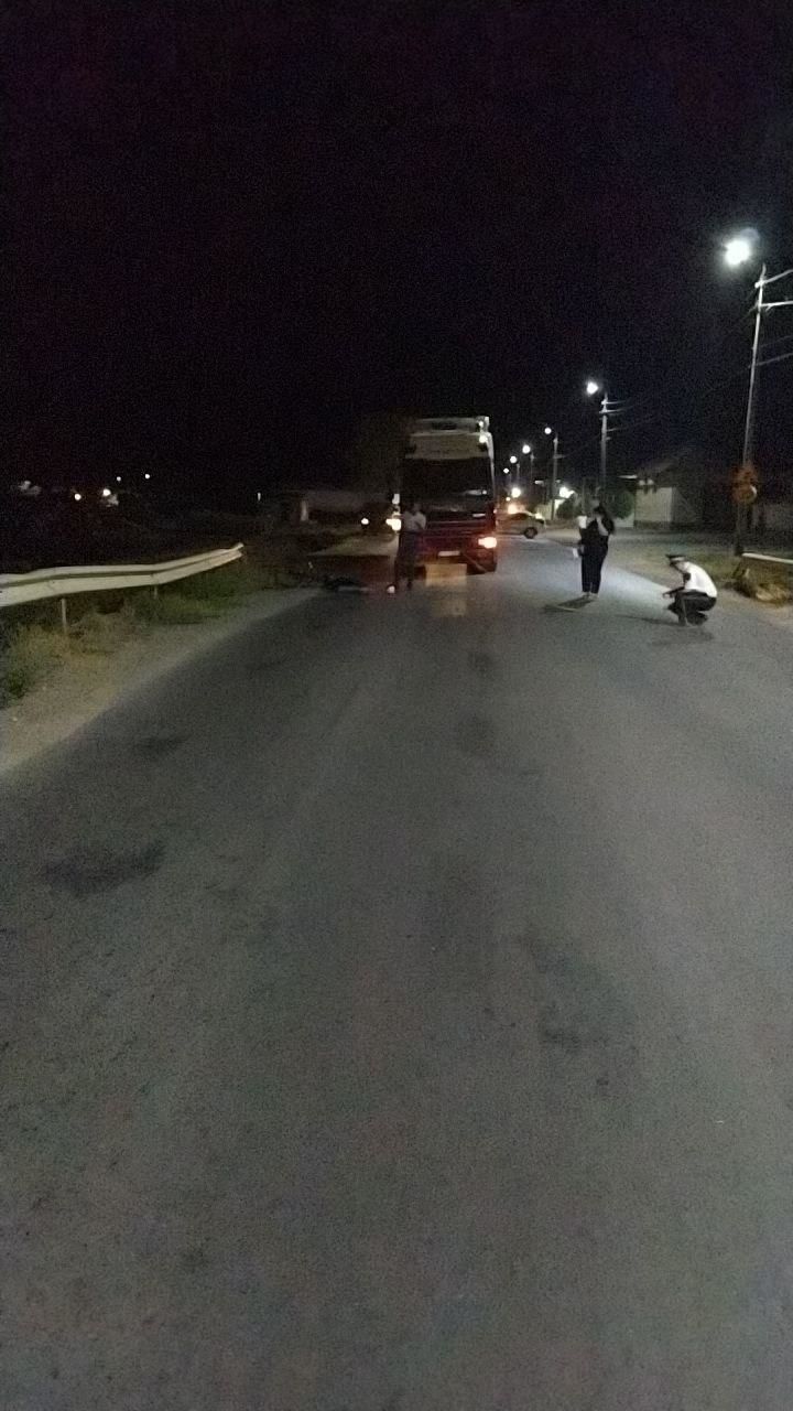 В Комрате грузовик насмерть сбил велосипедиста.