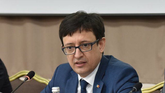 Armașu: Banii pentru Arena Chișinău nu-i scoatem din drumuri. Foto: Radio Chisinau