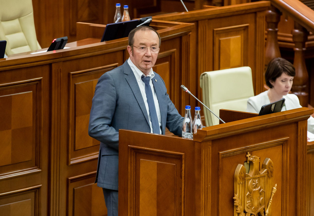 Герчу: Компенсация фермерам 30% акциза на дизтопливо еще не начала действовать. Фото: aif.md