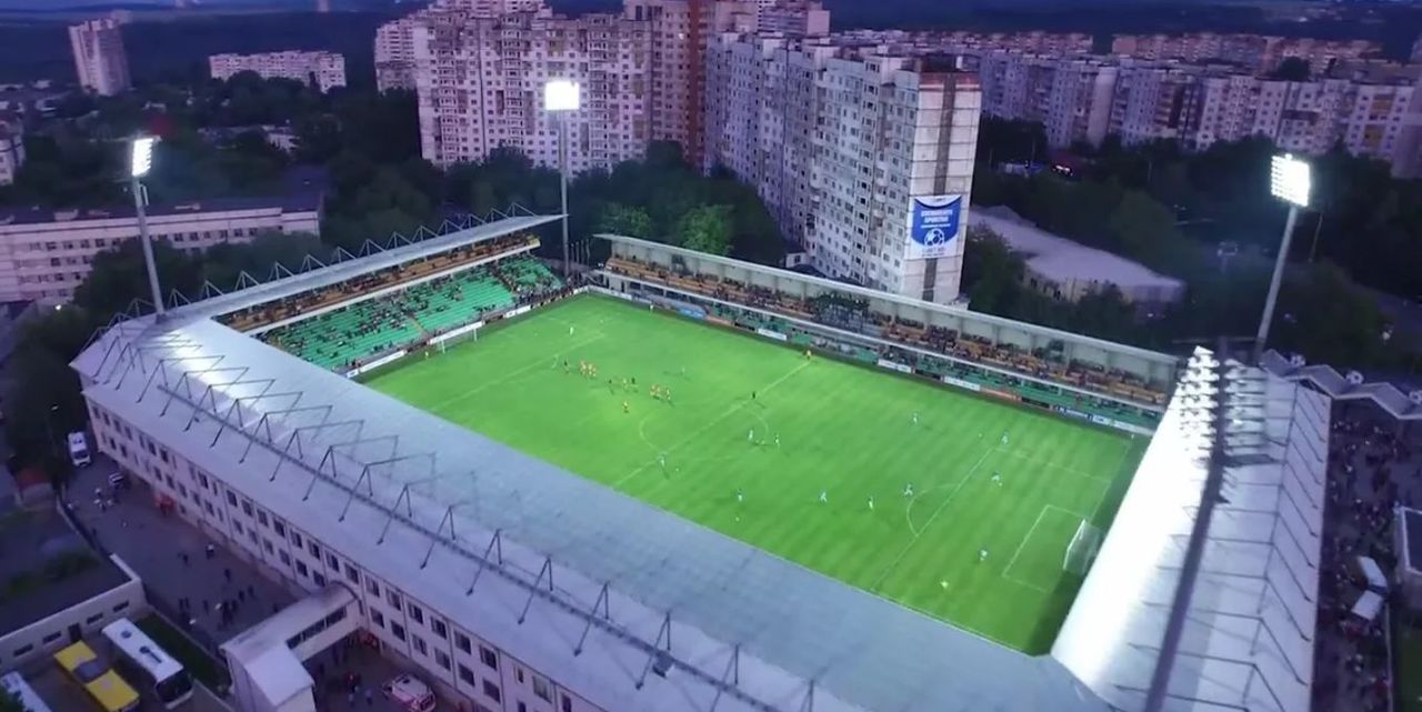 Футбольным болельщикам разрешили посещение стадионов.