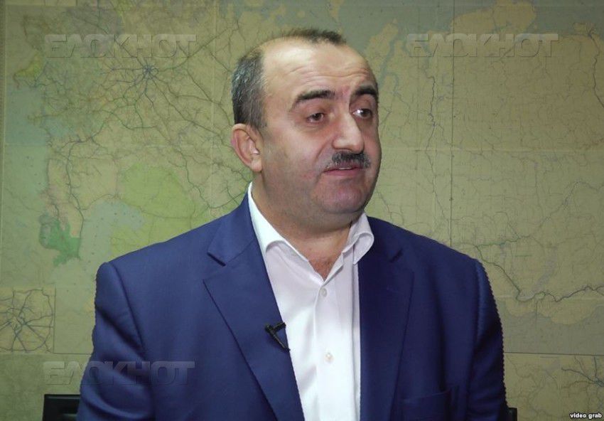 Топалэ: Даже не тысячу долларов получаю.