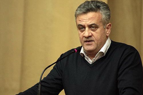 Олег Рейдман обвинил прессу в том, что рейтинг ПКРМ стремительно падает.