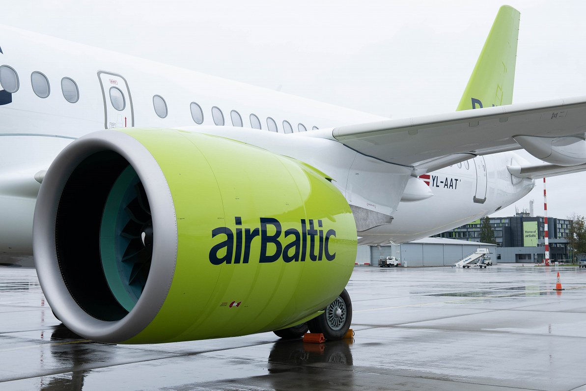 airBaltic отменила тысячи рейсов на летний сезон, в том числе на курорты в Европе и Кишинев.