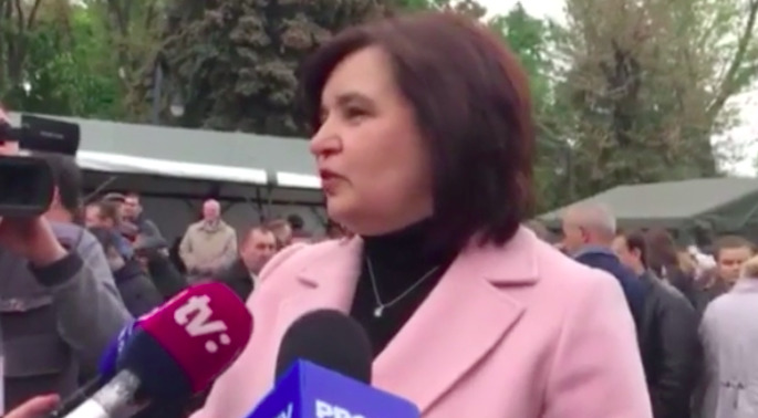 Министр образования Моника Бабук. 
