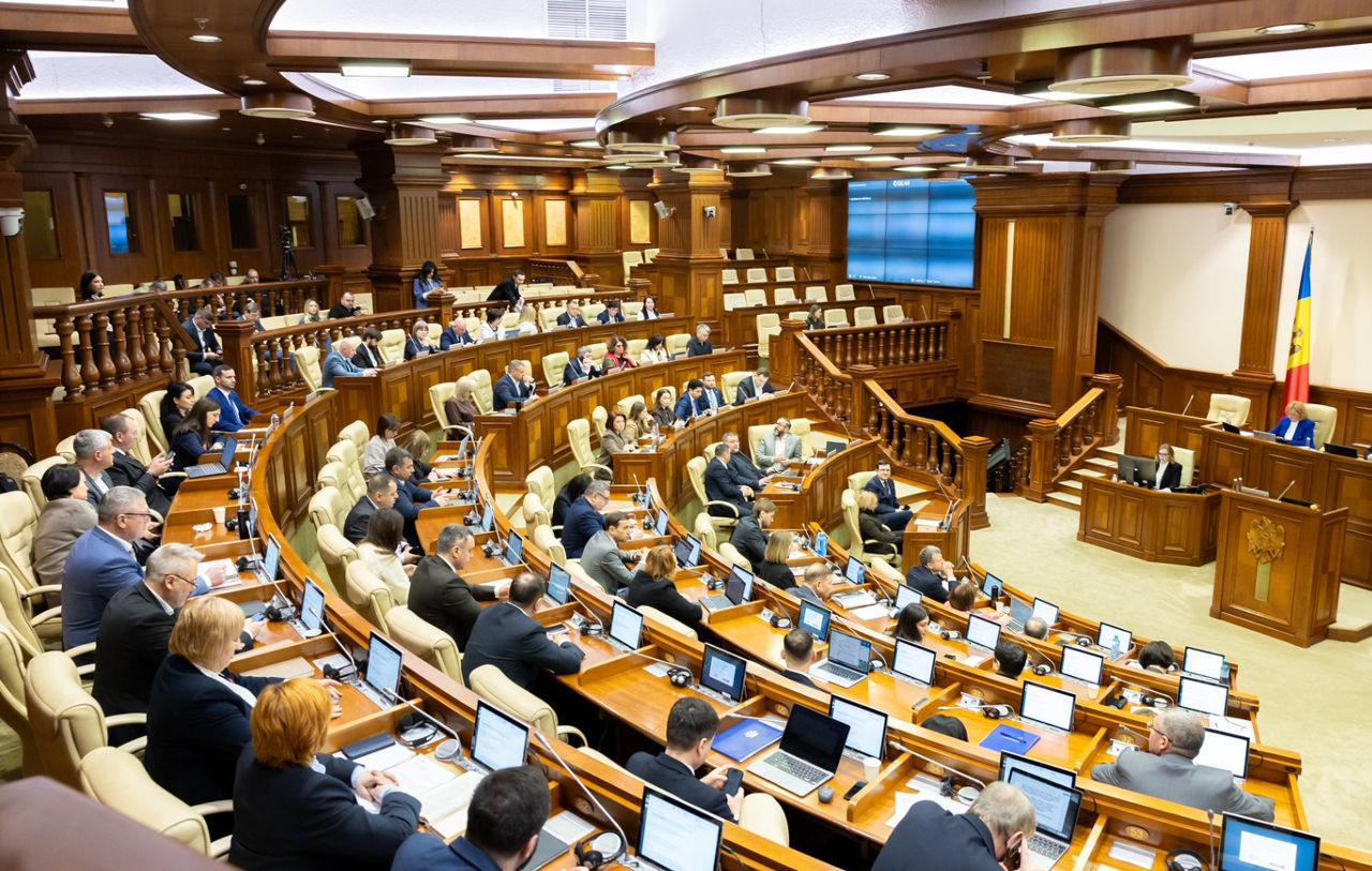 Starea de urgență în sectorul energetic, votată de Parlament.