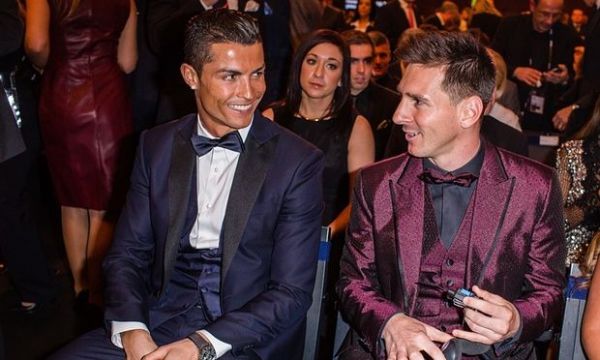 Cristiano Ronaldo este Balonul de Aur 2016.