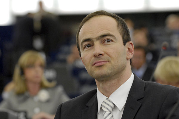 Eurodeputat: Autoritățile aștepta ca UE să continue să plătească