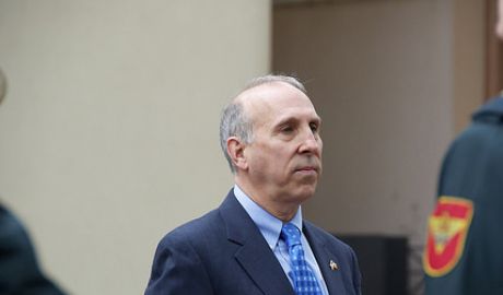Новый посол США в Молдове Джеймс Петтит заявил, что США готовы сотрудничать с любым из избранных молдавских правительств.