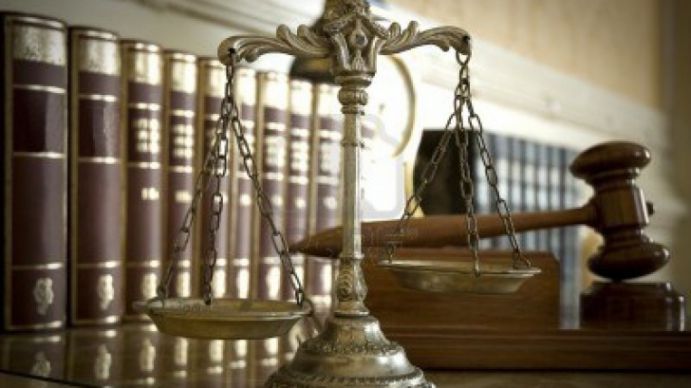 Причиной послужили изменения в Законе об адвокатуре, которые вступят в силу в ближайшее время.