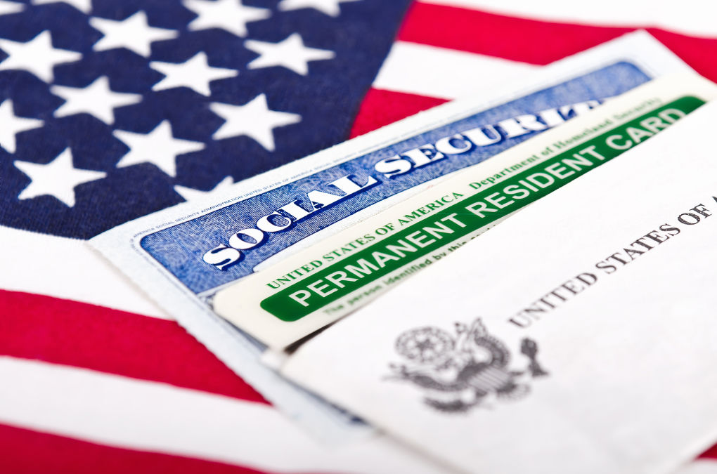 Perioada de înregistrare pentru Green Card va fi reluată. 