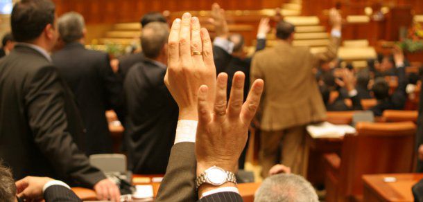 A fost votat creditul de150 mln. € pentru RM. Foto: Foto: FOTO VALERIU TANASOFF