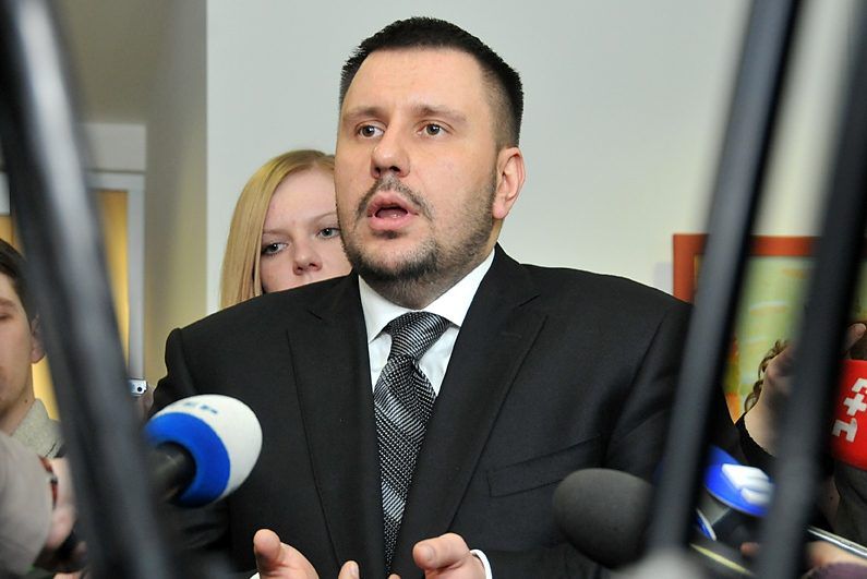 Прокуратура Украины передала в суд расследование о госизмене Януковича.