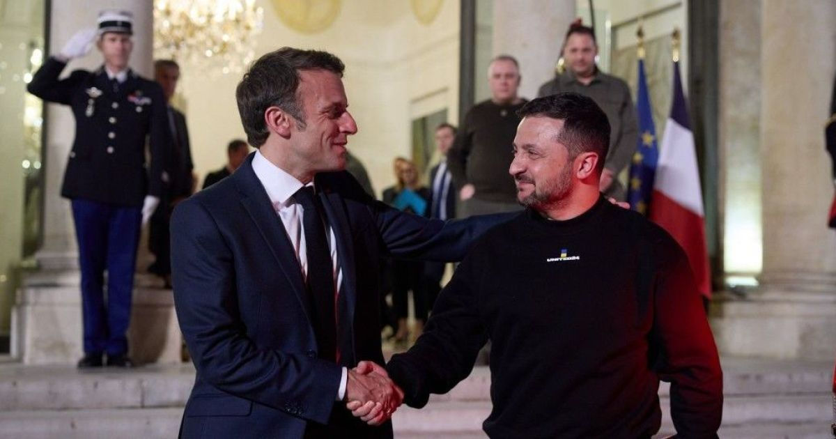 Macron l-a invitat pe Zelenski la summitul G7.