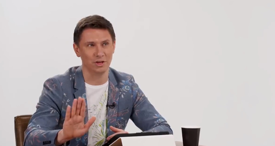 Тимур Батрутдинов ответил на слухи о своей гомосексуальности.