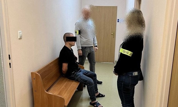 В Польше задержали подозреваемого в попытке пустить под откос поезд.