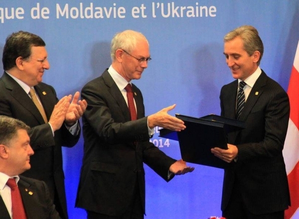 Republica Moldova a semnat Acordul de Asociere cu UE la 27 iunie.