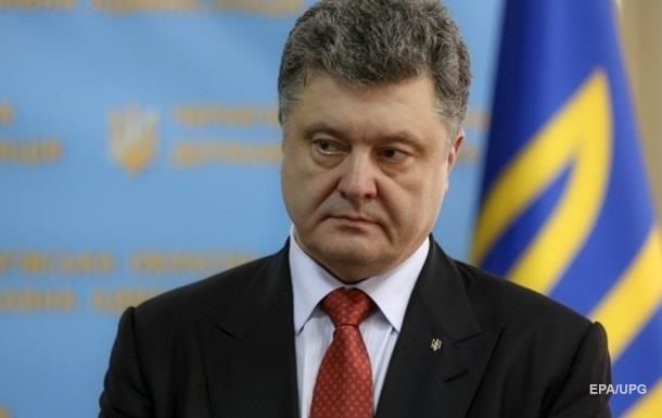 Порошенко пользуется меньшей популярностью у населения, чем Янукович накануне Майдана.