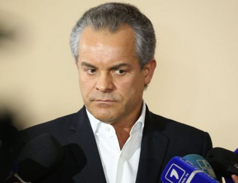 Mesajul oligarhului și prim-vicepreşedintelui PDM, Vladimir Plahotniuc, este de fapt un șantaj.