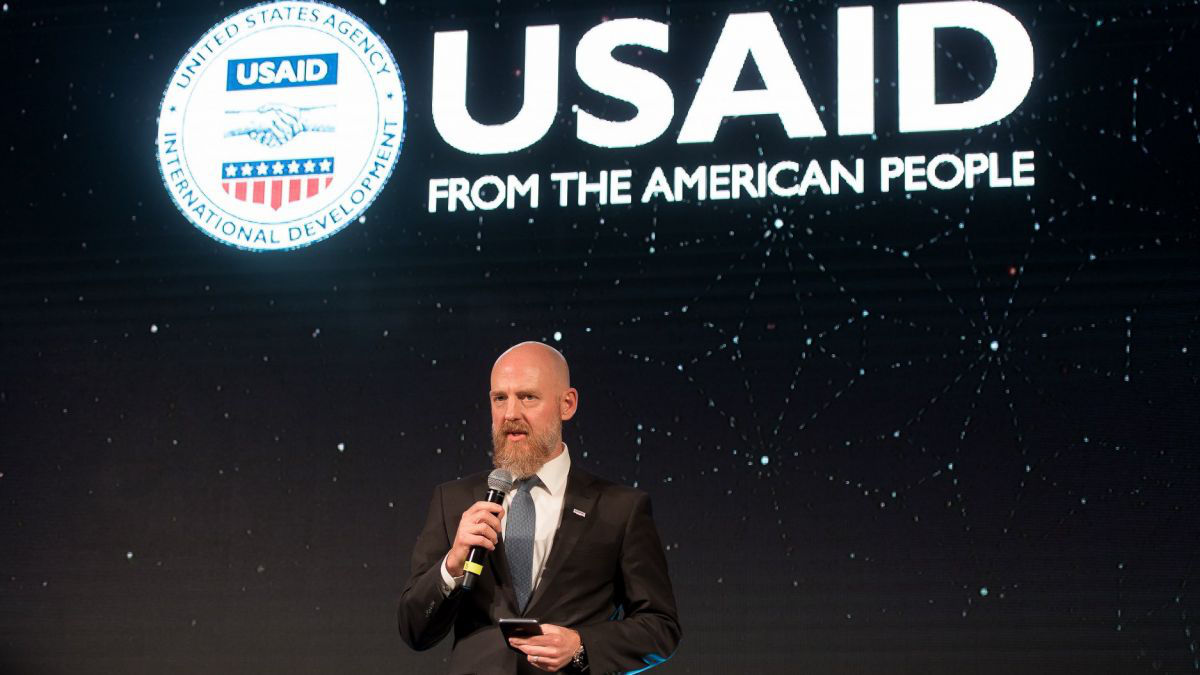Программа USAID "Мое сообщество" продлена до 2026 года.