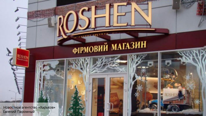 В Киеве сотрудники полиции проверяют информацию о минировании всех магазинов Roshen.