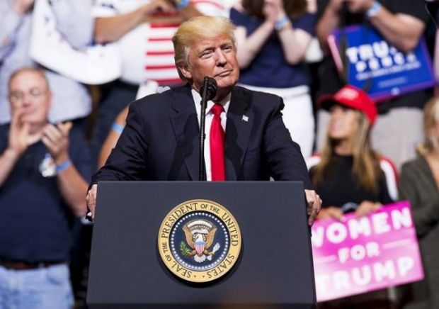 Hillary Clinton a declarat că se teme că Donald Trump ar putea lansa un atac nuclear.