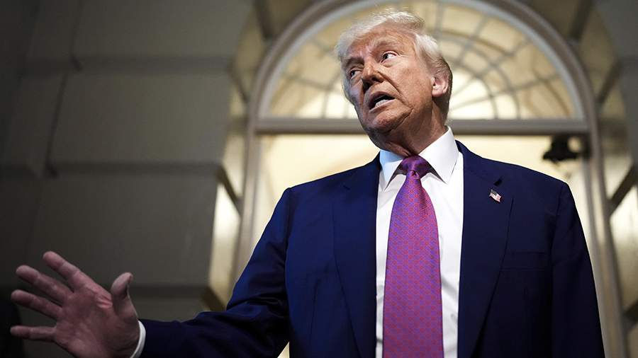 Трамп усомнился в компетентности губернатора Калифорнии и мэра Лос-Анджелеса.