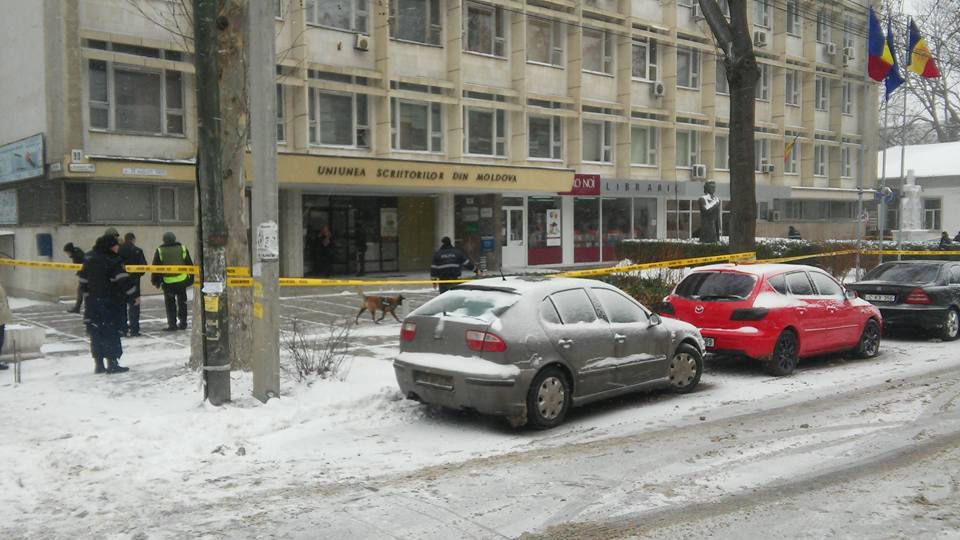 La scurt timp, alerta a fost declarată falsă.
