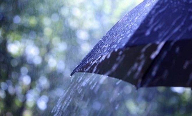 Meteorologii anunță ploi cu descărcări electrice în toată țara. Foto: fanatik.ro