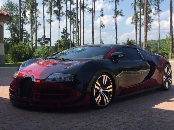 Bugatti Veyron, scos la vânzare. Dar e un mare fals. Ce se ascunde, cu adevărat, sub caroserie.