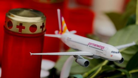 В Сети появилась аудиозапись с борта падающего A320.
