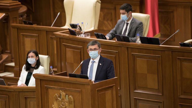 Председатель парламента Игорь Гросу. 
