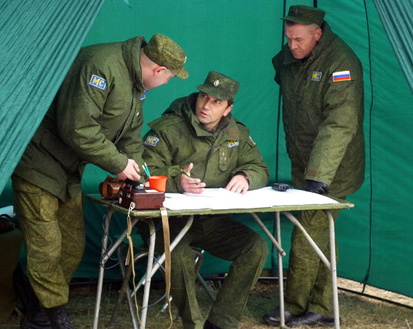 Российские войска дислоцированы в восточном регионе страны с 1992 года.