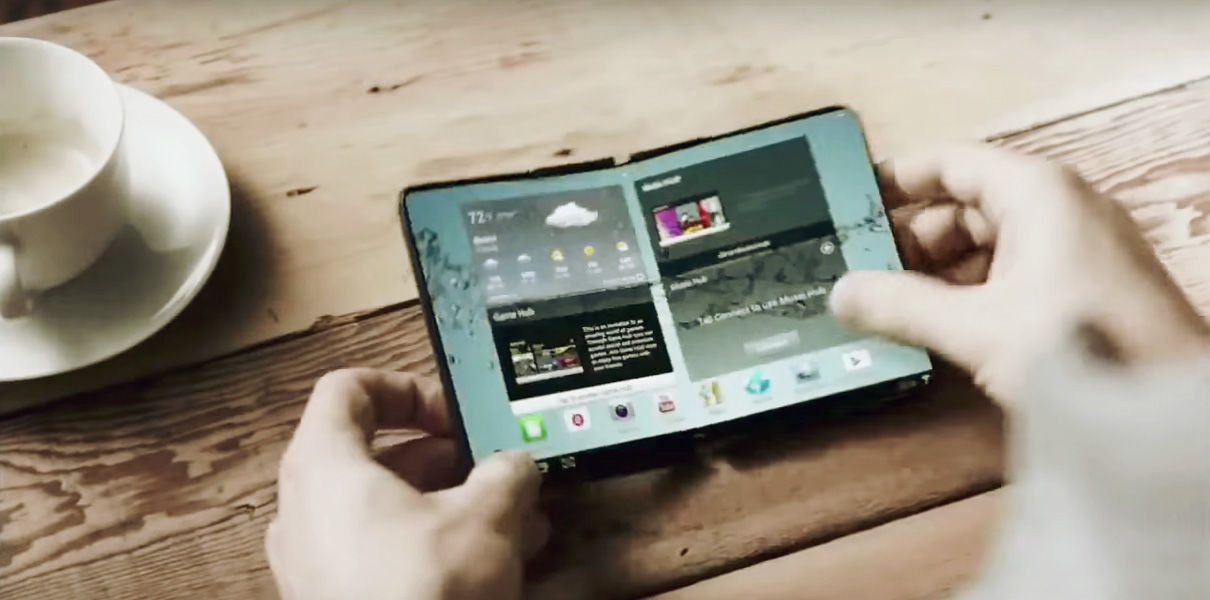 Samsung намекает на скорое появление складного Galaxy X.