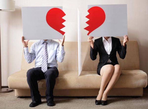 Populația Republicii Moldova bate recordul la numărul de divorțuri. Foto: evzmd.md