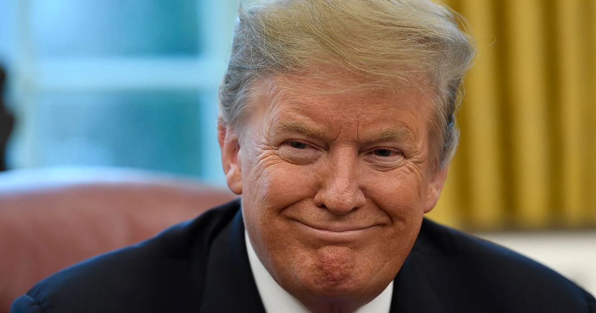 Трамп приказал создать фонд, который потенциально может купить TikTok.