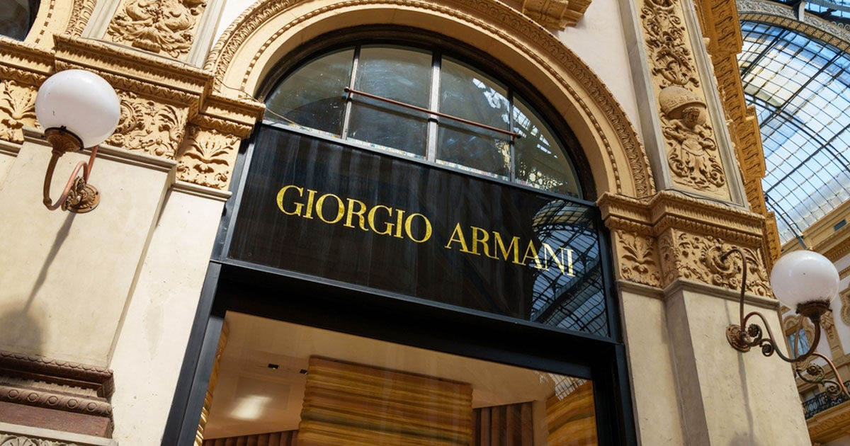 Armani a numit un nou consiliu de administrație pentru a conduce imperiul modei după moartea fondatorului.