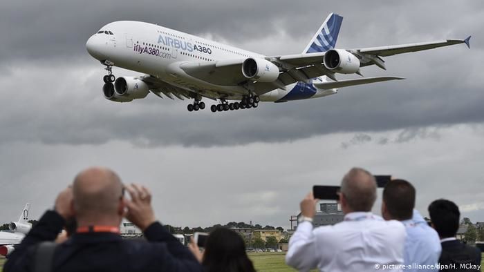 В Airbus допустили сокращение 15 000 рабочих мест.