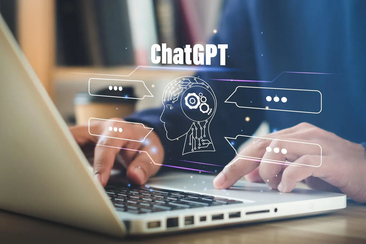 Создатели ChatGPT сделали ряд платных функций доступными для всех.