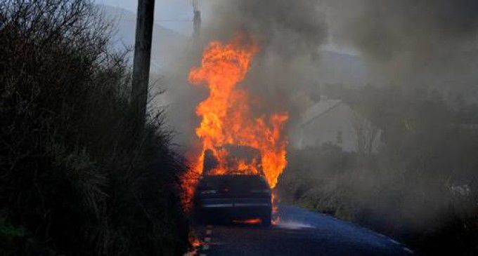 Un bărbat de 40 de ani şi-a găsit moartea în urma unui incendiu care i-a cuprins locuinţa.  Foto: voceatransilvaniei.ro
