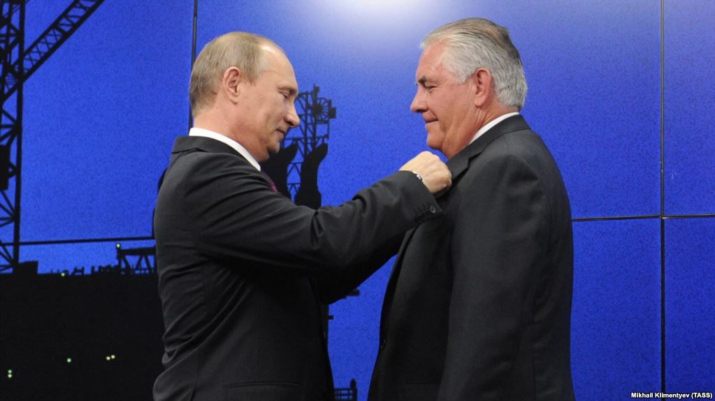 Vladimir Putin l-a ironizat pe secretarul de stat american, Rex Tillerson.