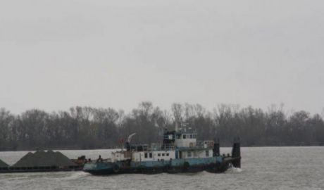 Poliţia de Frontieră atenţionează  participanţii la traficul transfrontalier să se folosească de serviciile punctelor Soroca – Ţekinovka şi Cosăuţi – Iampoli. Foto: moldova.org