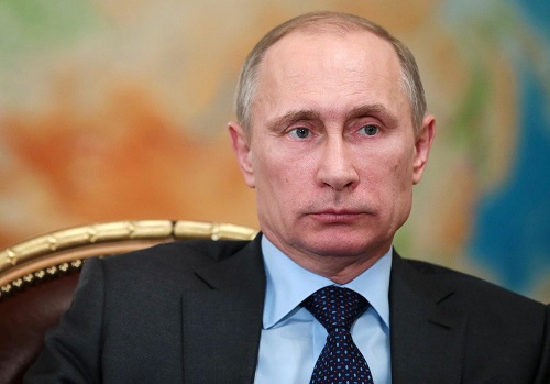 Uniunea Europeană, care s-a hotărât să înăsprească tonul faţă de Rusia după drama zborului MH17, i-a sancţionat sâmbătă pe şefii serviciilor ruseşti de informaţii pentru implicarea acestora în criza din Ucraina.