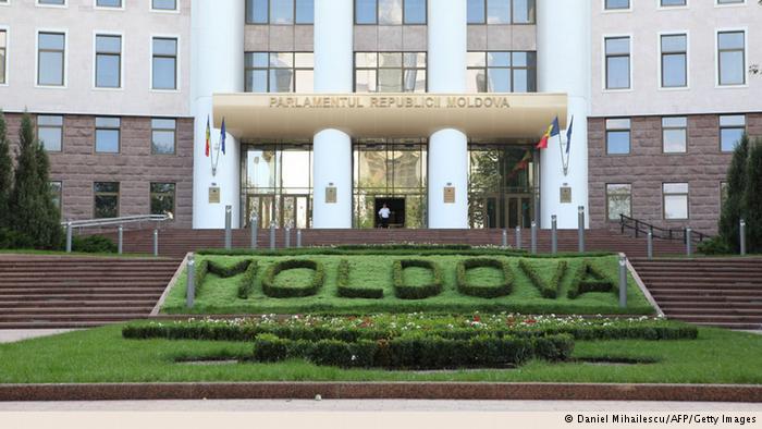 Глава МИД ФРГ призвал правительство страны к проведению дальнейших реформ.