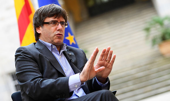 Puigdemont a părăsit Spania pe fondul acuzaţiilor de rebeliune. Foto: Daily Express