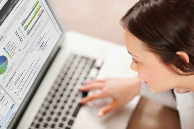 Contribuabilii pot afla online dacă au sau nu datorii la Fisc. Foto: redesteptarea.ro