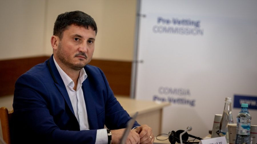 Экс-член комиссии Pre-Vetting Виталий Мирон.